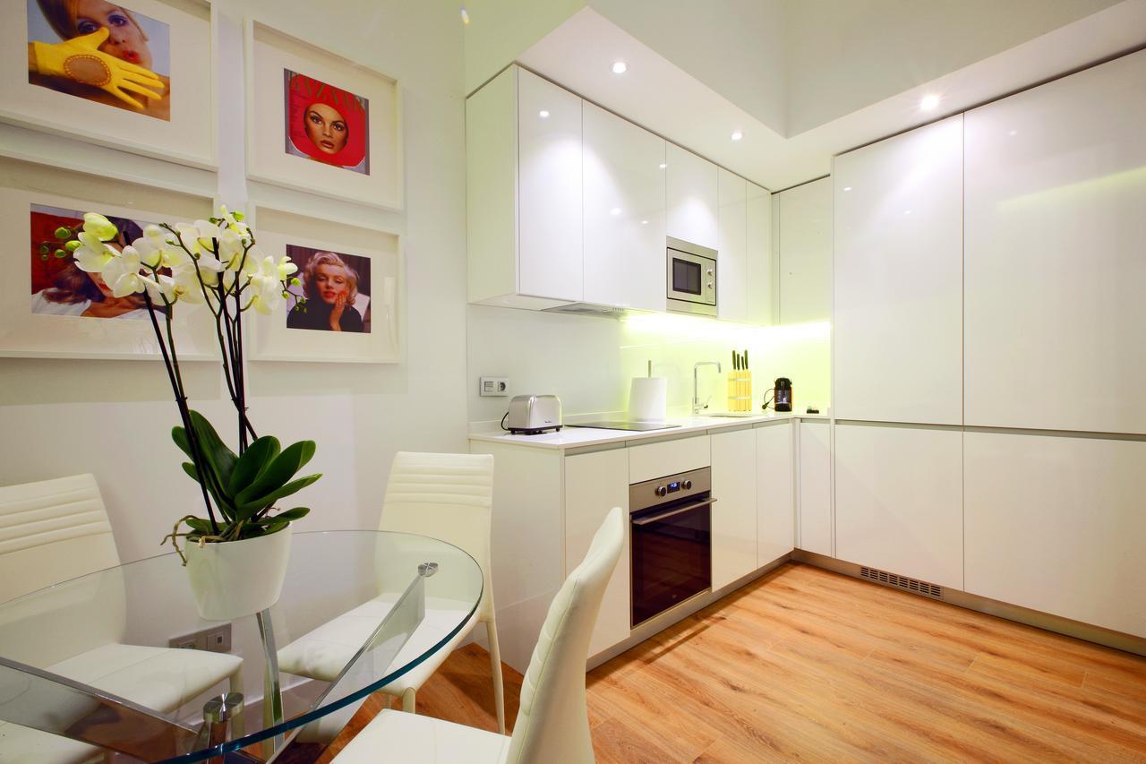 Prado Suite Madrid Exteriér fotografie